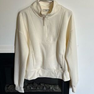 Women’s Bear Paw Sweatshirt, Size XL